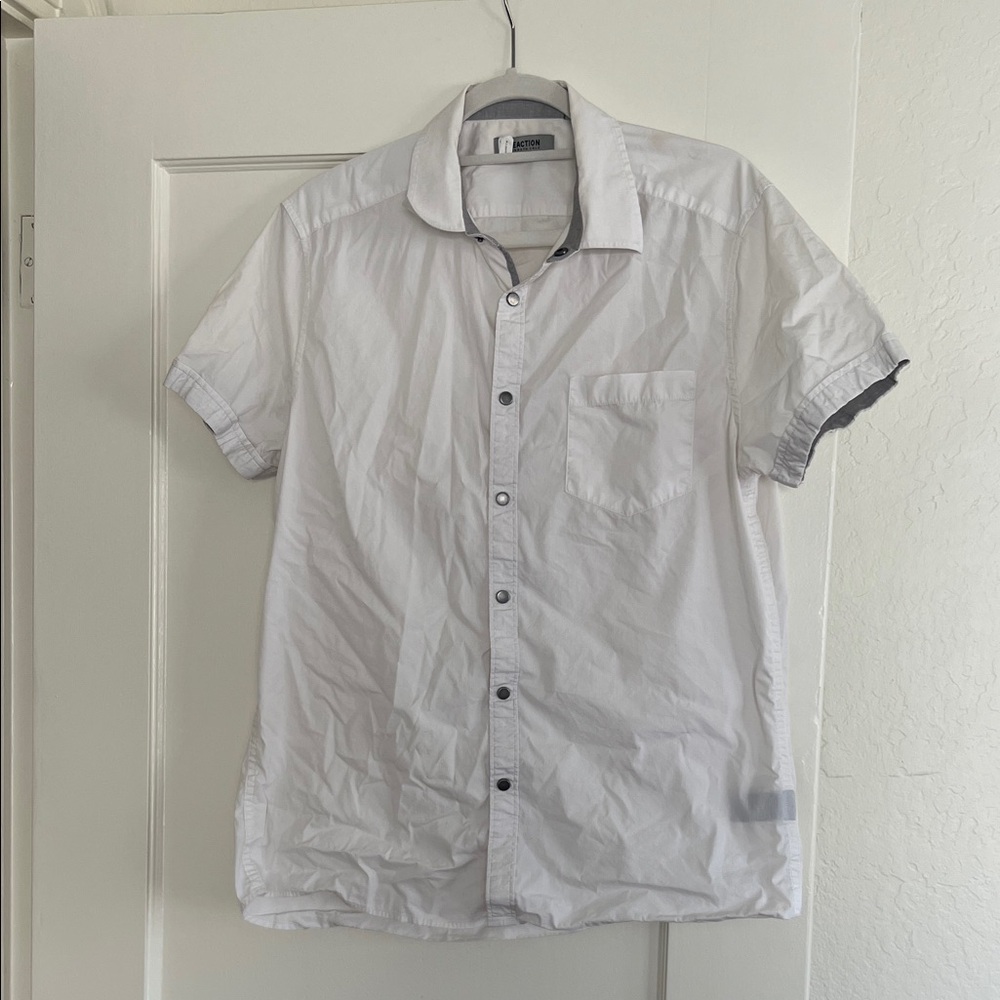 Kenneth Cole Reaction shirt